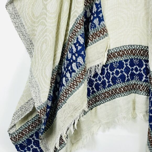 World Market Natural Tan Loose Weave Shawl Top Light Sweater Womens One Size - Picture 3 of 7